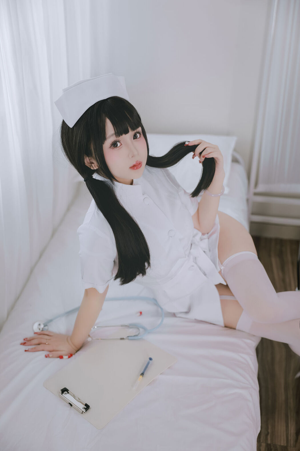 Coser@日奈娇 – 诊所护士 Part2