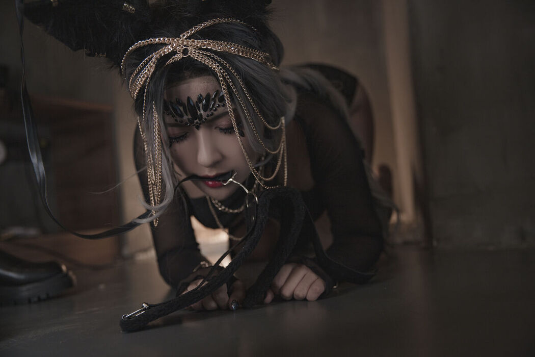 Coser@洛璃LoLiSAMA – 狼少女 狼女的调教 Part1