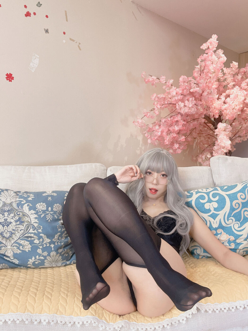 Coser@Money冷冷 – 吊带高叉