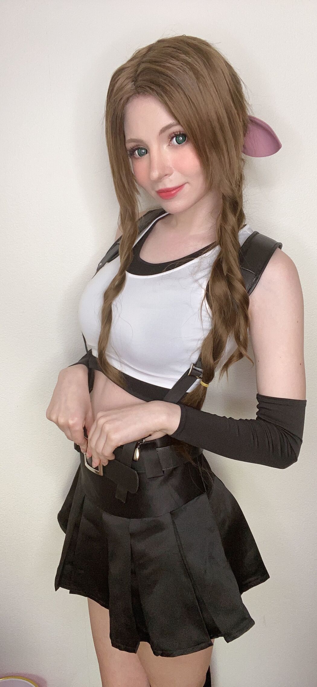 [Net Red COSER Photo] Peach milky - Aerith Tifa Swap