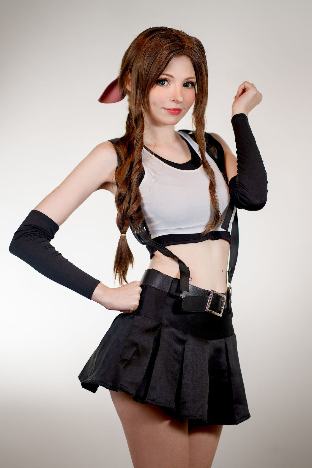 [Net Red COSER Photo] Peach milky - Aerith Tifa Swap