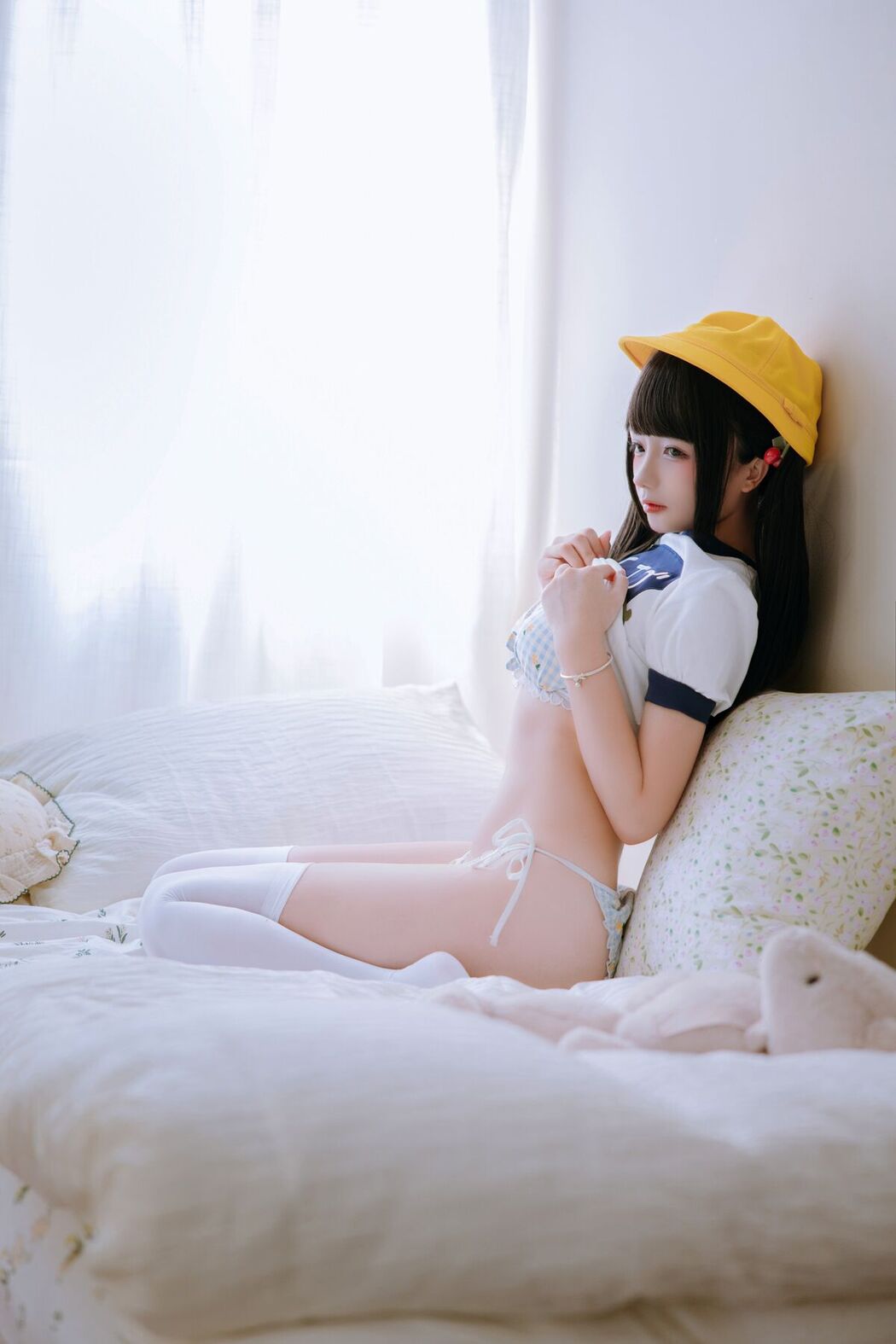 Coser@日奈娇 – 萝莉 Part1