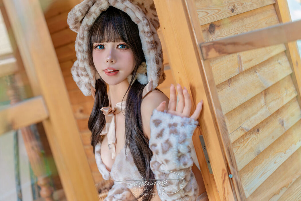 Coser@黏黏团子兔 – 豹猫嗷呜