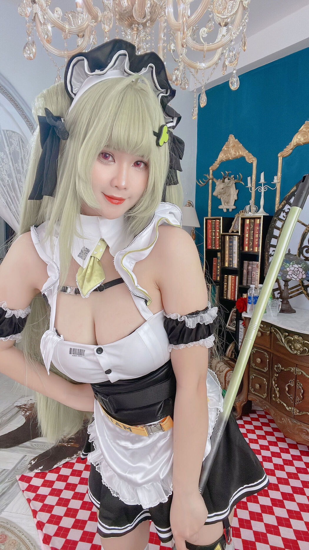 Coser@Pyon – Soda NIKKE