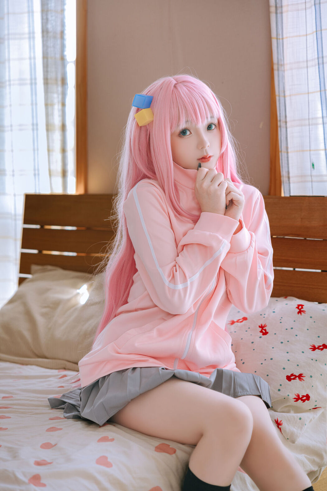 Coser@日奈娇 – 小孤独 Part1