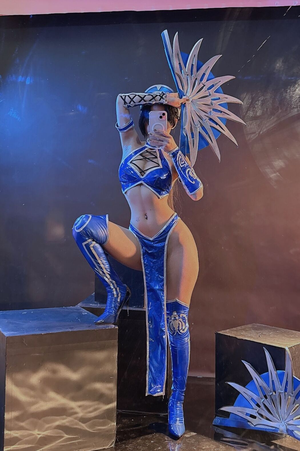 Coser@UmekoJ – Cosplay Kitana Mortal Kombat Part2