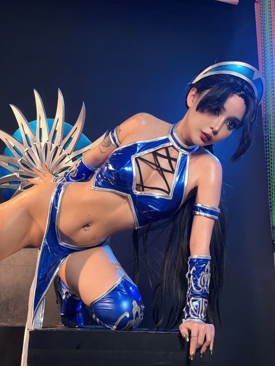 Coser@UmekoJ – Cosplay Kitana Mortal Kombat Part2