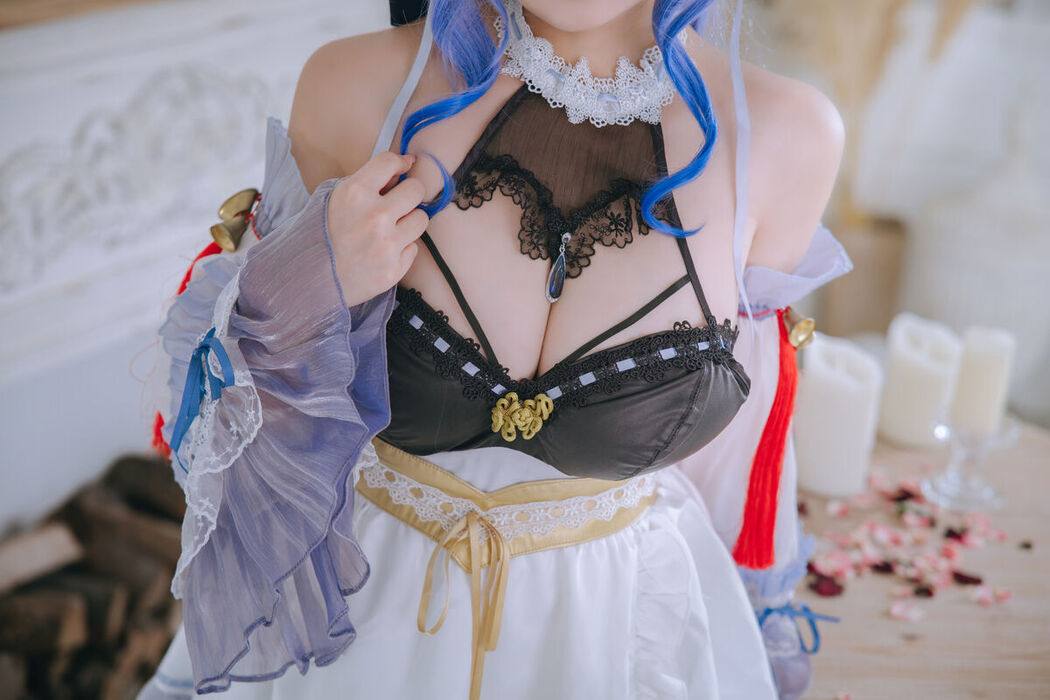 Coser@日奈娇 – 甘雨女仆