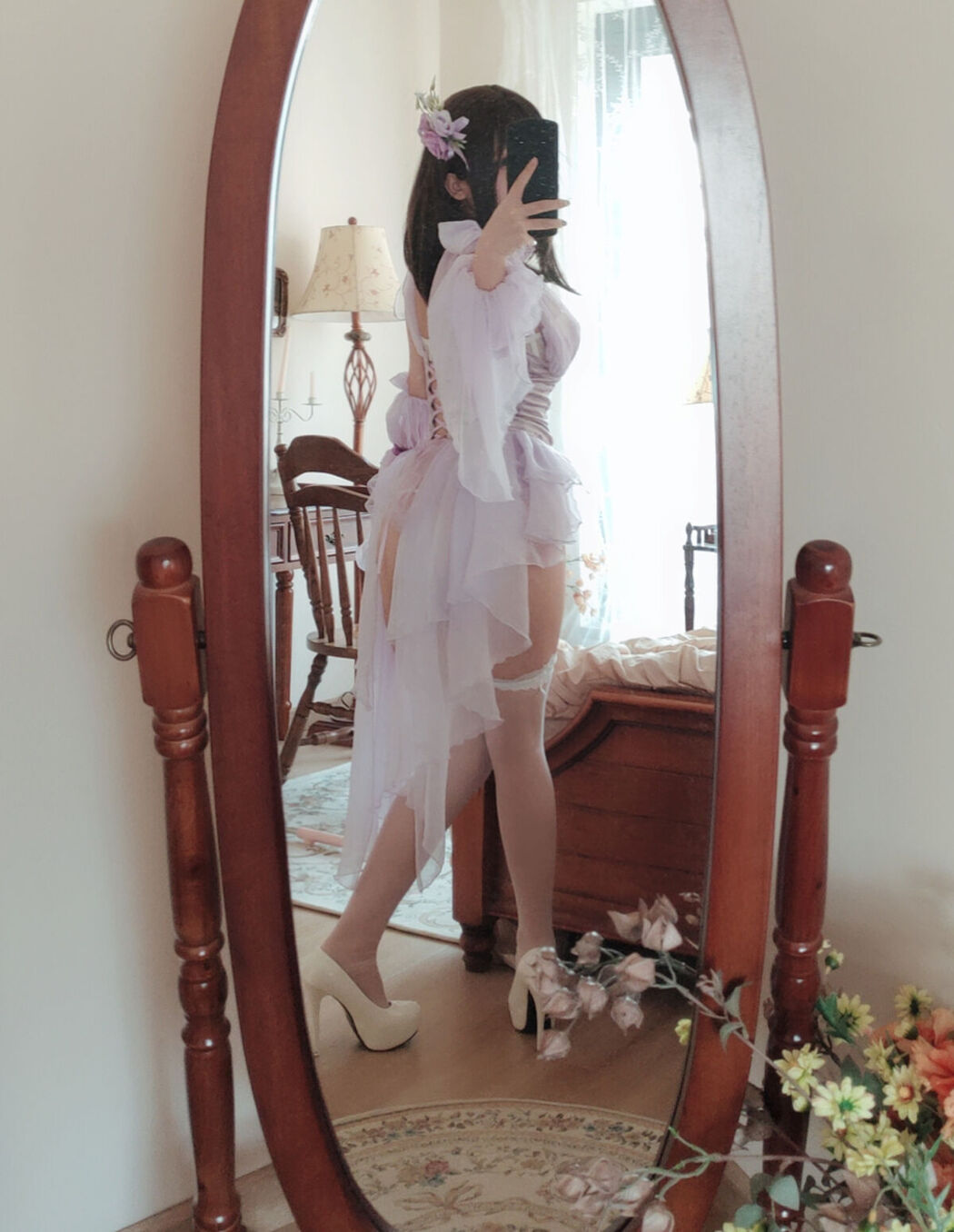 Coser@日奈娇 – 睡美人 自摄