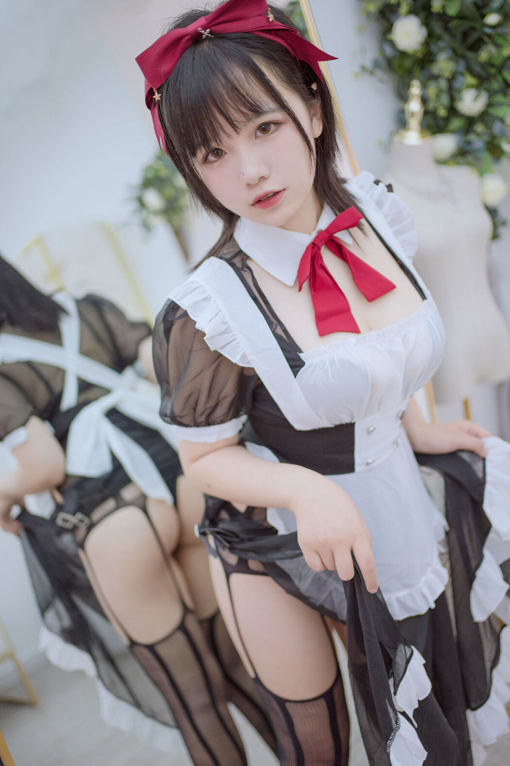 Coser@阿半今天很开心 – 透明女仆