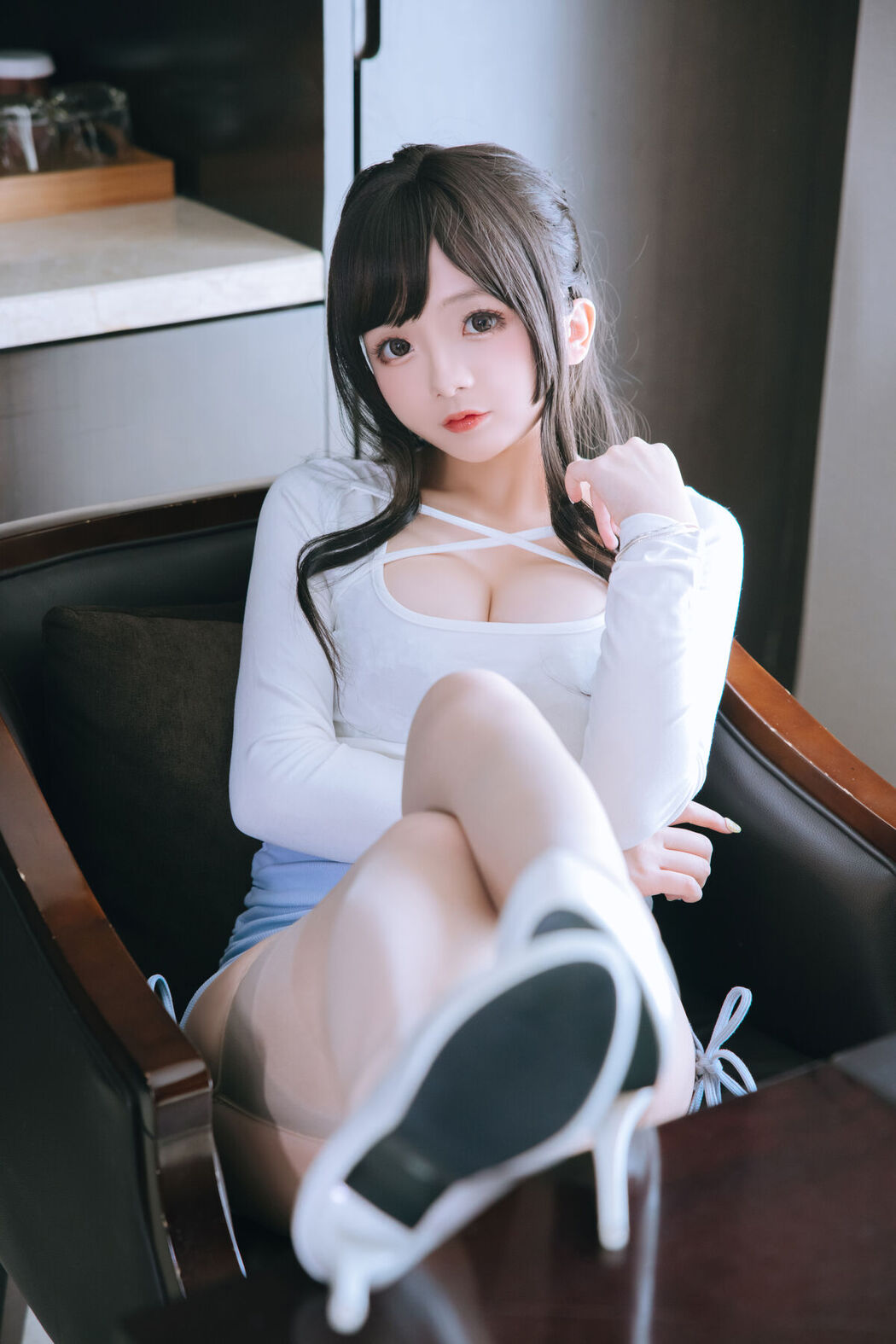 Coser@日奈娇 – 包臀裙秘书 Part2