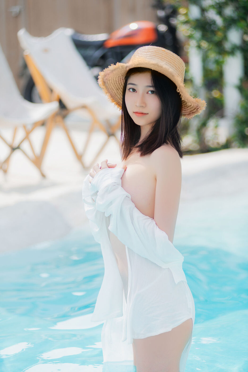 Coser@年年Nnian – 夏日限定泳池