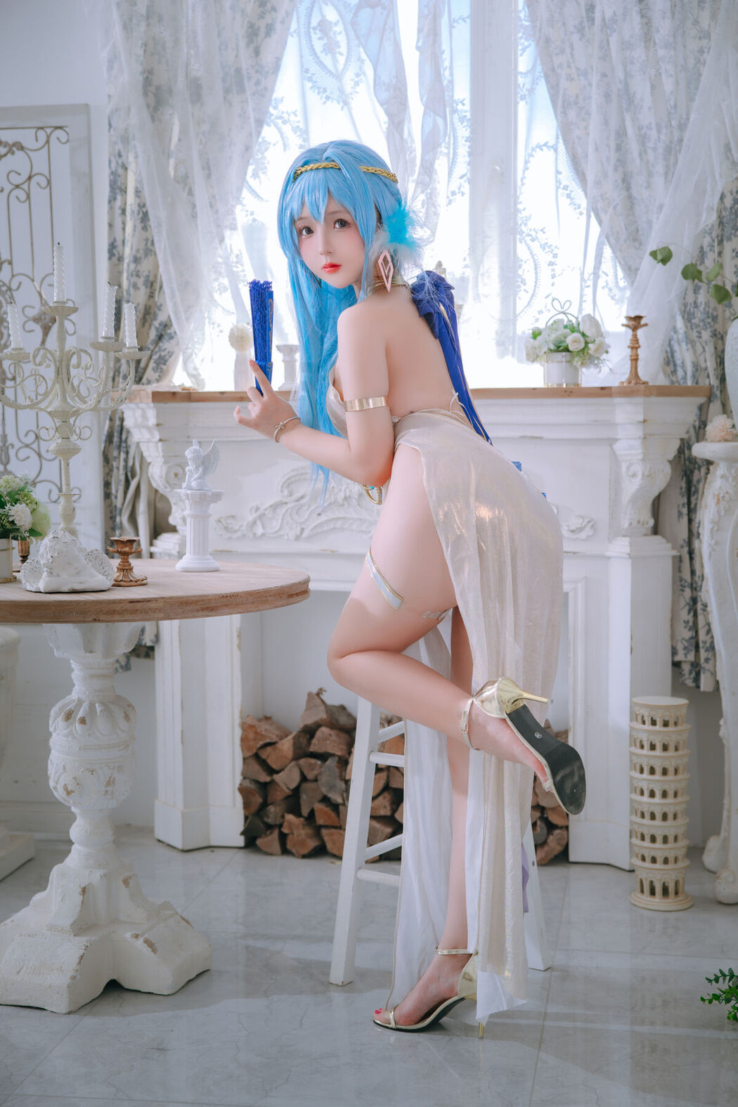 Coser@日奈娇 – 海伦礼服