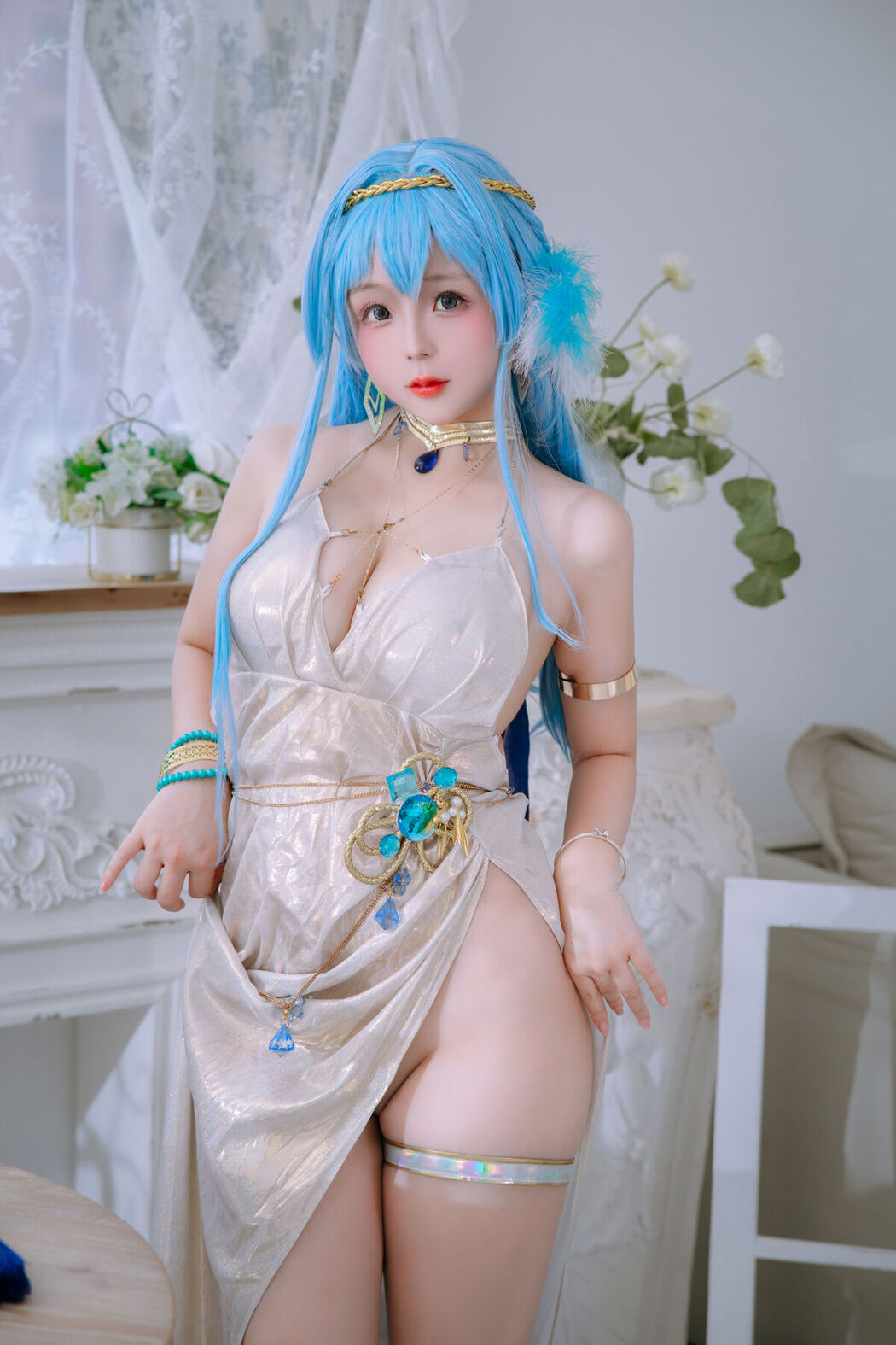 Coser@日奈娇 – 海伦礼服