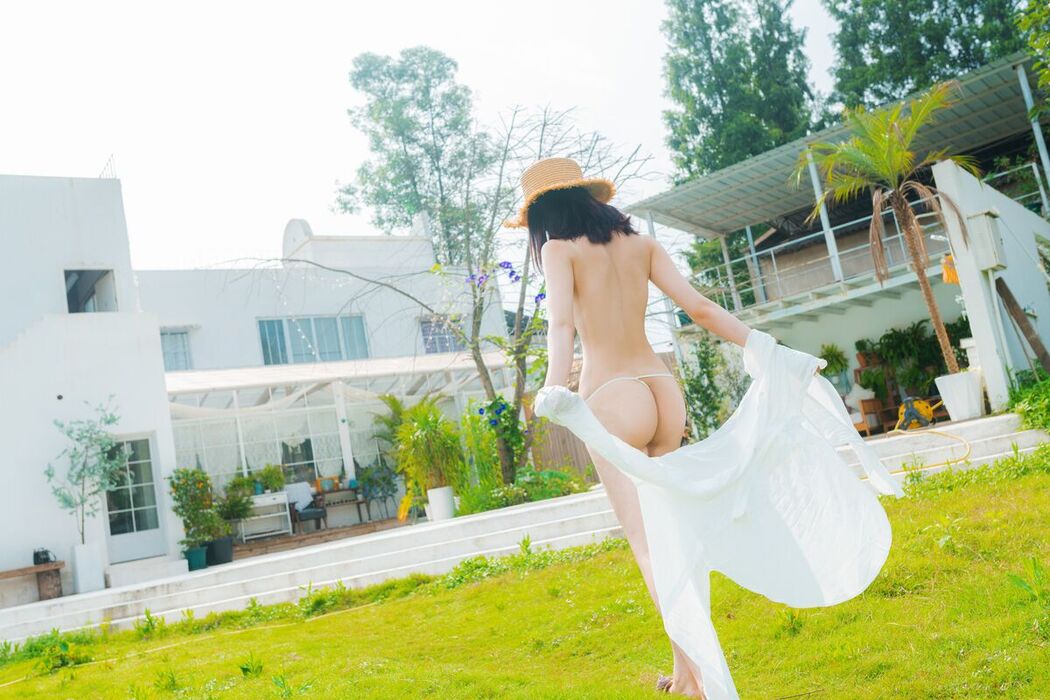 Coser@年年Nnian – 夏日限定泳池