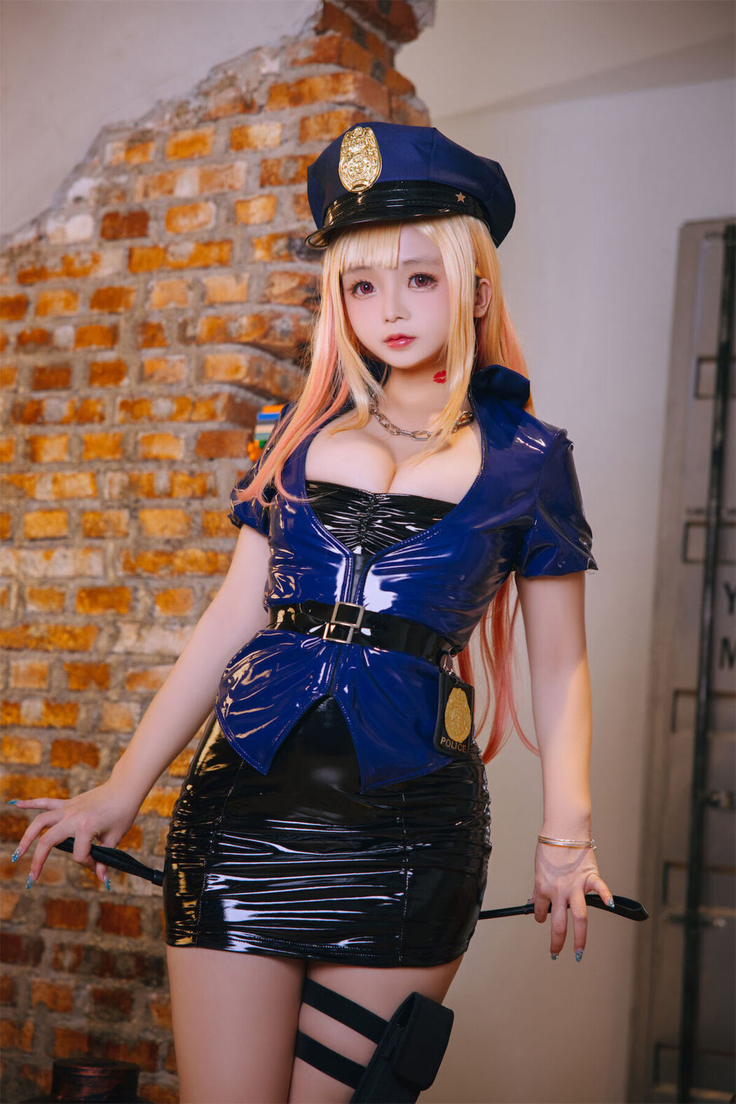 Coser@日奈娇 – 喜多川海梦女警