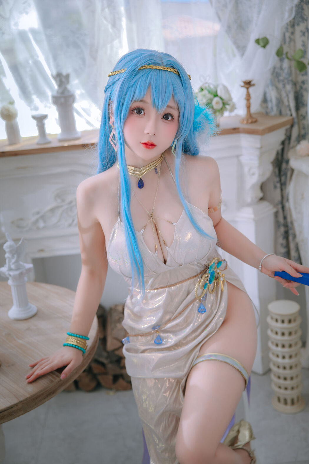 Coser@日奈娇 – 海伦礼服