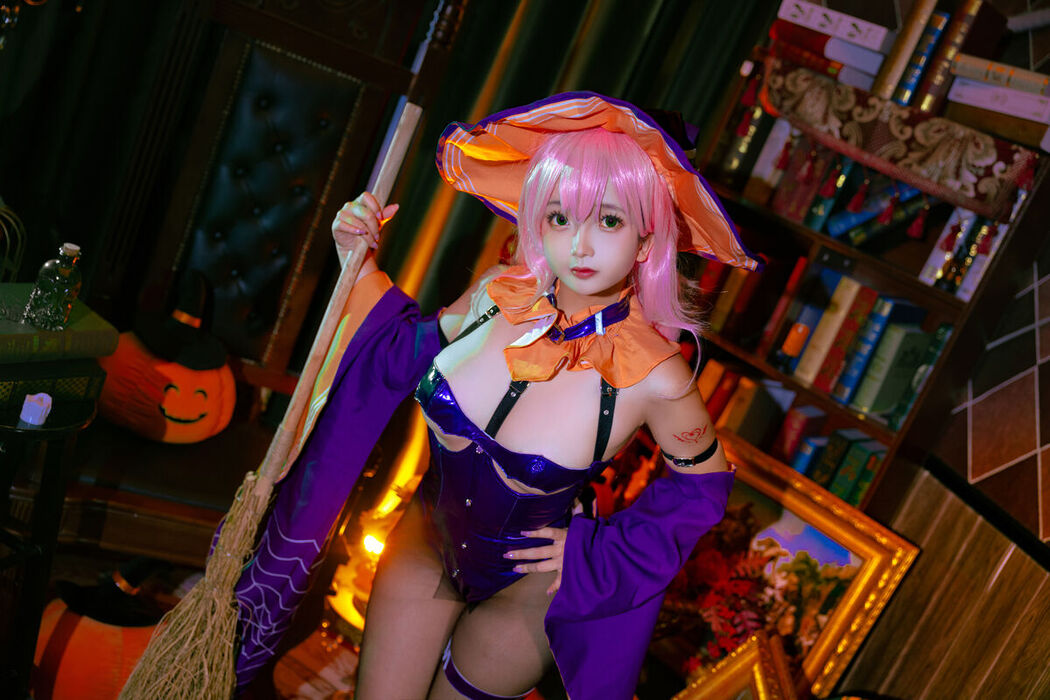 Coser@日奈娇 – 孟菲斯