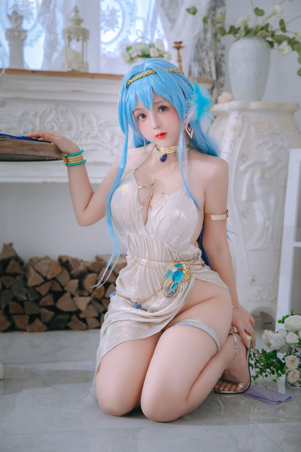 Coser@日奈娇 – 海伦礼服