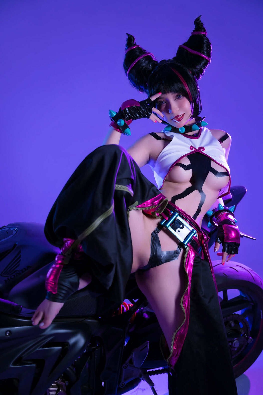 Coser@UmekoJ – Juri Han Part1