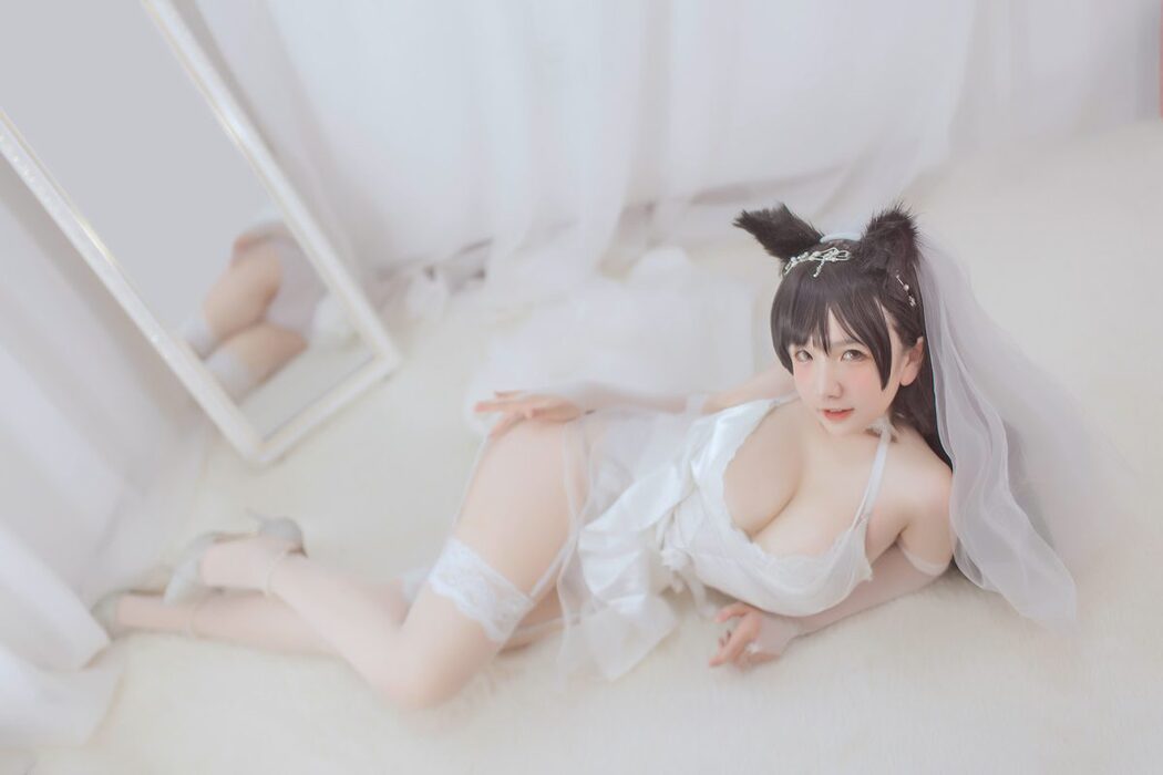 Coser@阿半今天很开心 – 爱宕婚纱