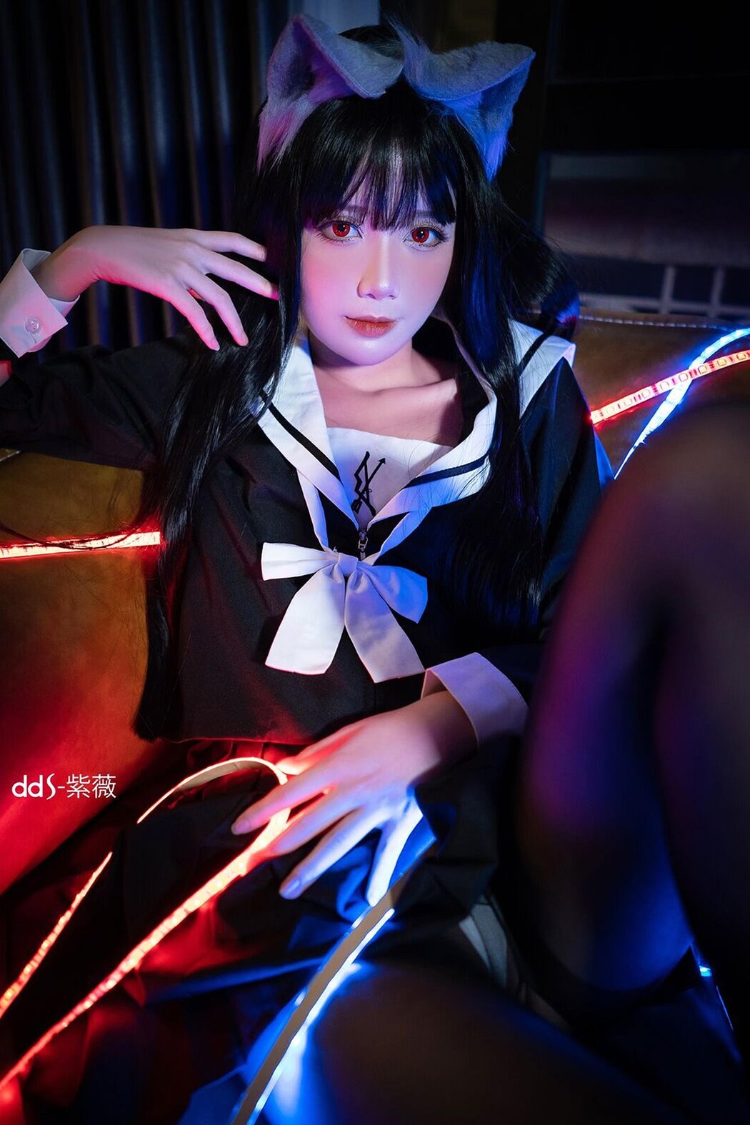 Coser@PoppaChan – Naughty Cat Cover Photo