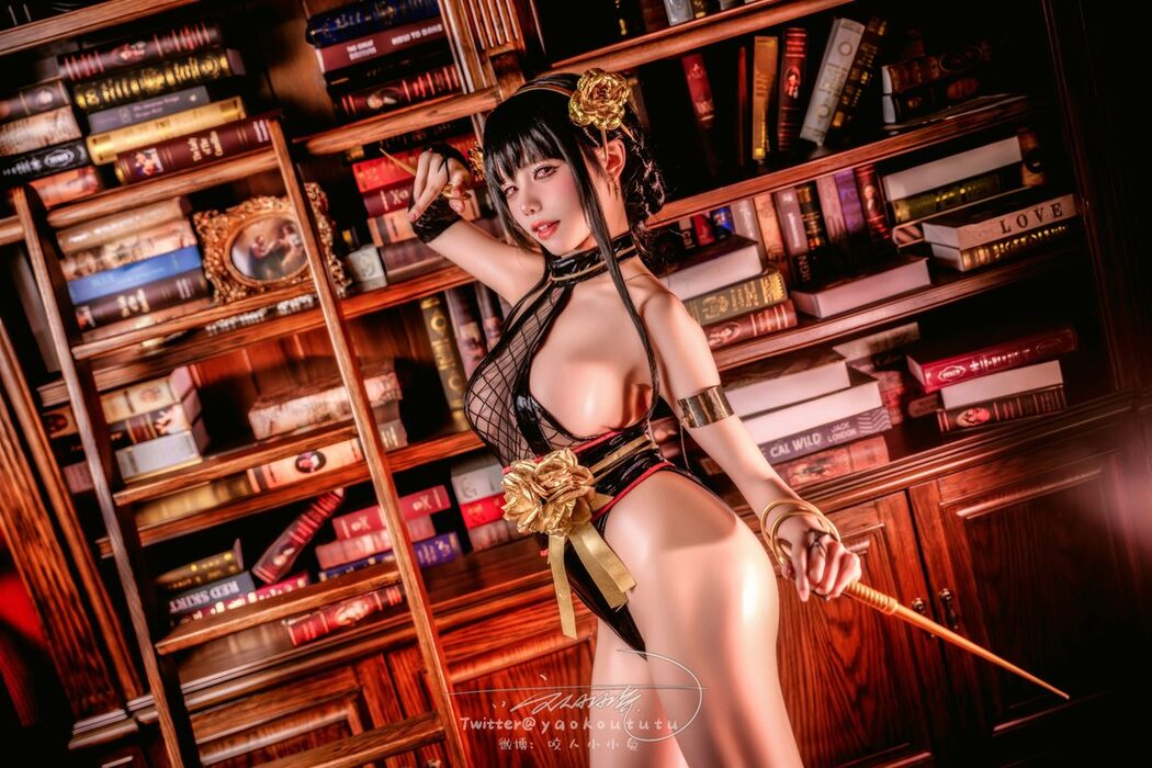 Coser@黏黏团子兔 – 约尔太太