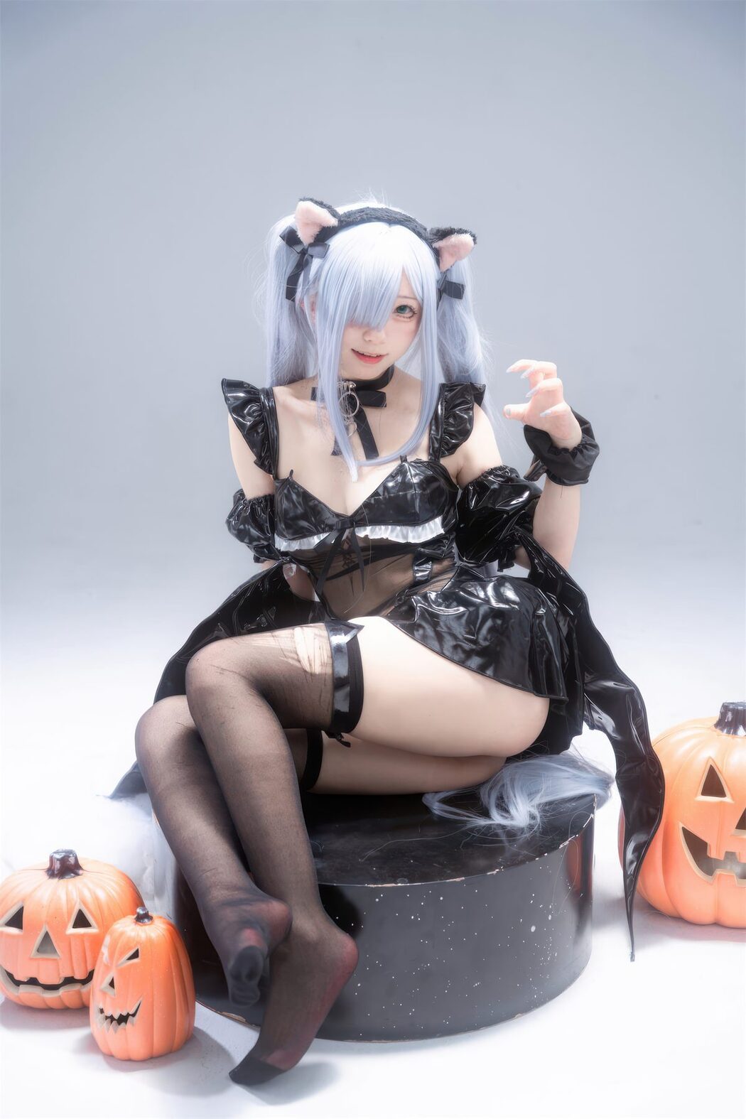 Coser@花铃 – 雅努斯 喵喵惊悚夜