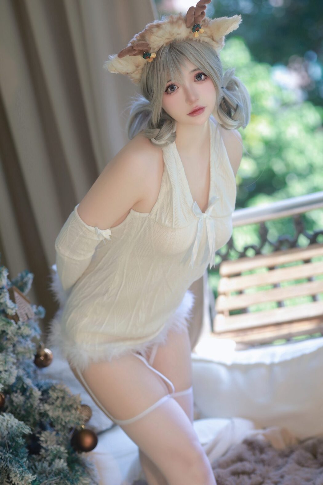 Coser@疯猫ss – 圣诞特典And白色毛衣 Part2