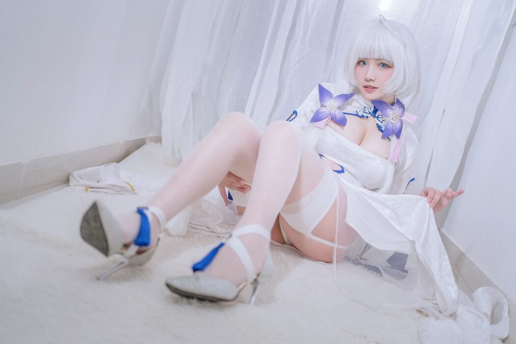 Coser@阿半今天很开心 – 光辉四散