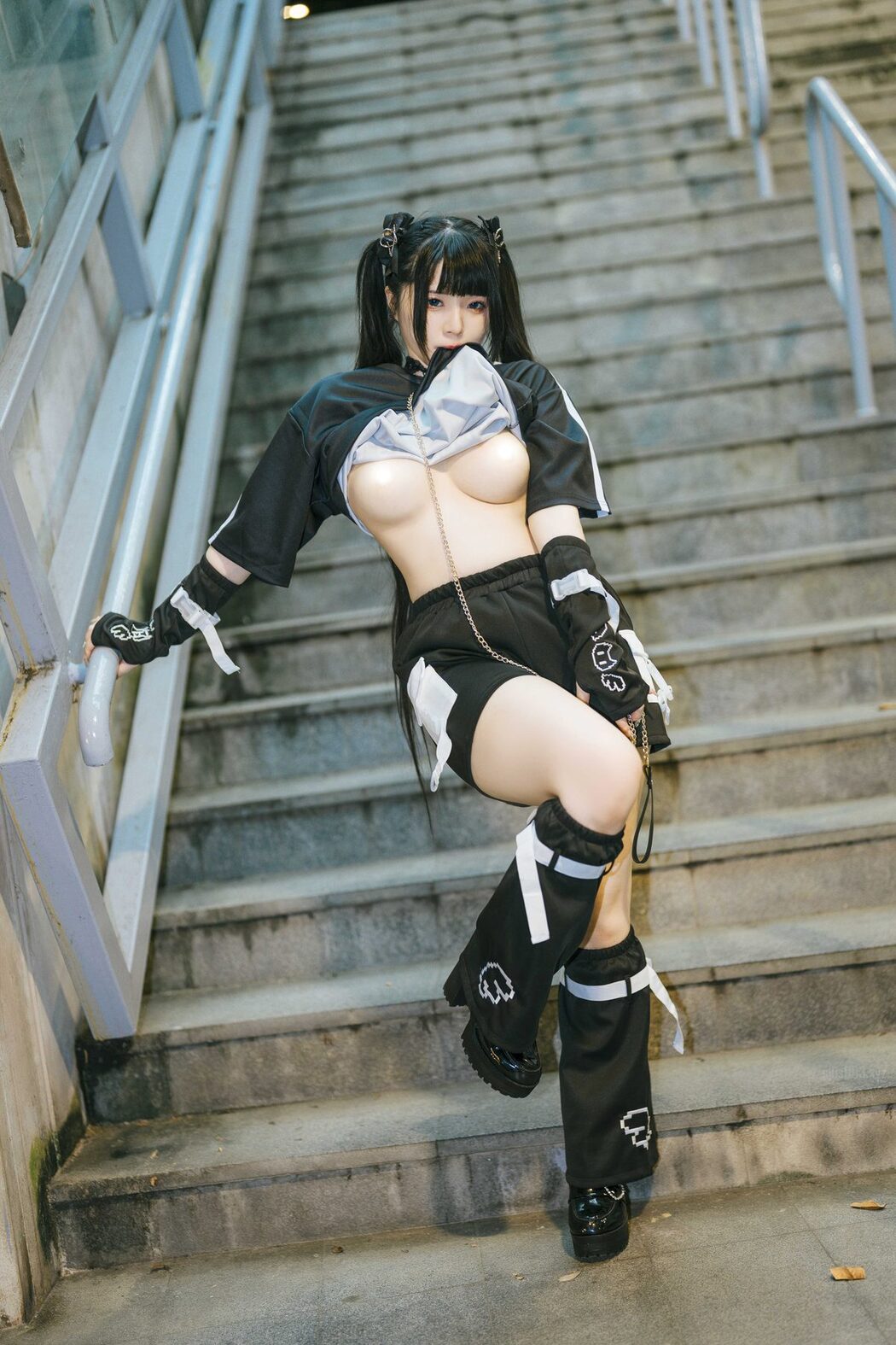 Coser@落落Raku – 城市女孩