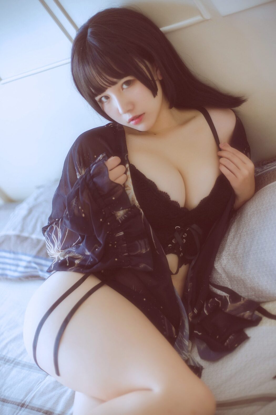 Coser@阿半今天很开心 – 黑色吊带