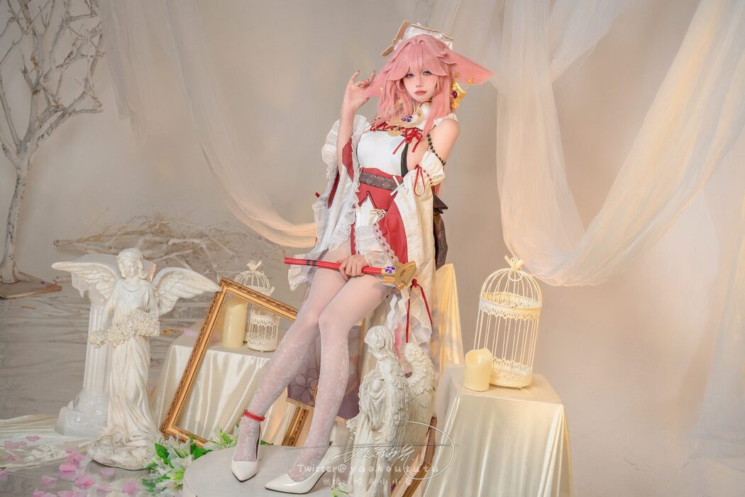 Coser@黏黏团子兔 – 春江水暖 神子贺岁