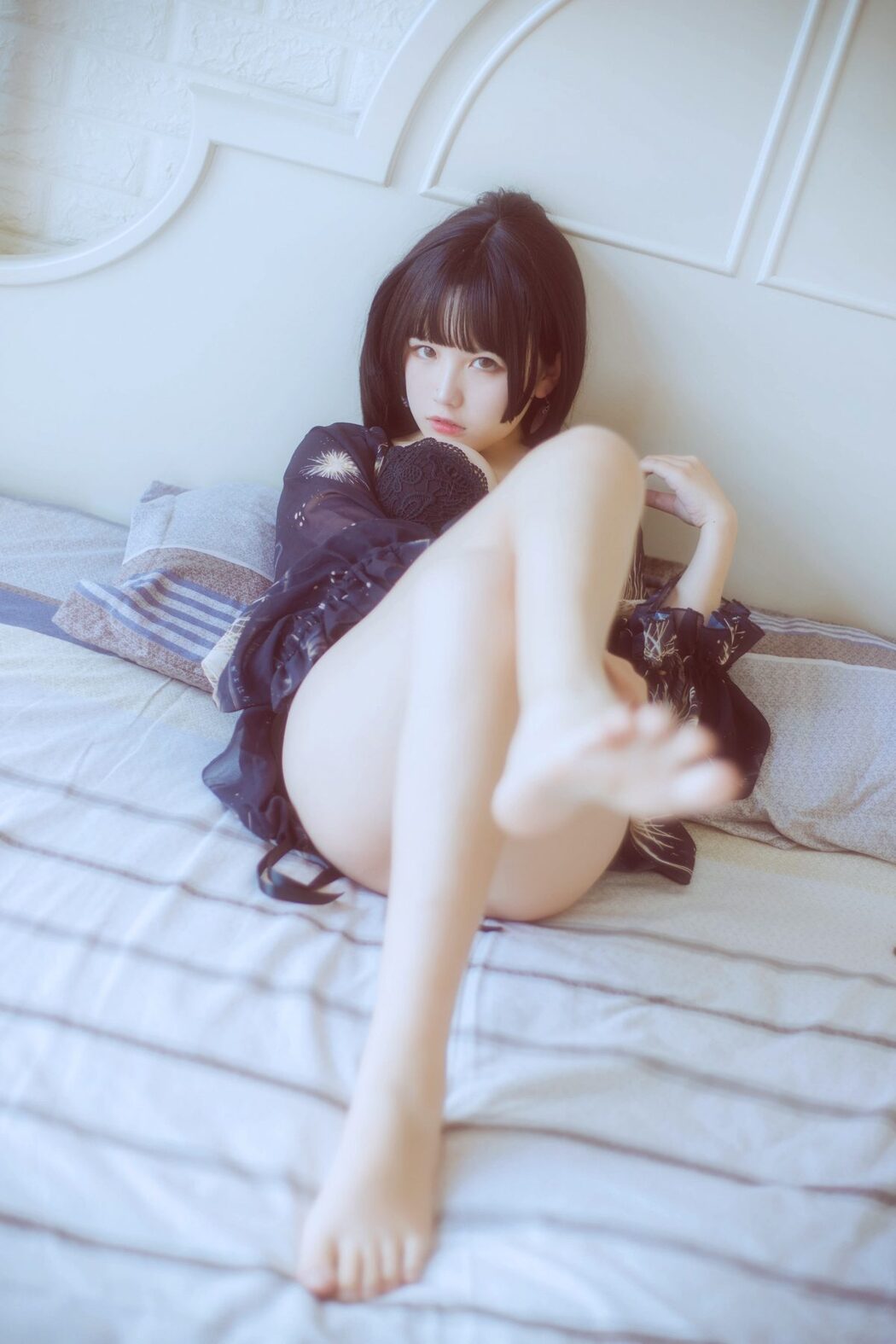 Coser@阿半今天很开心 – 黑色吊带