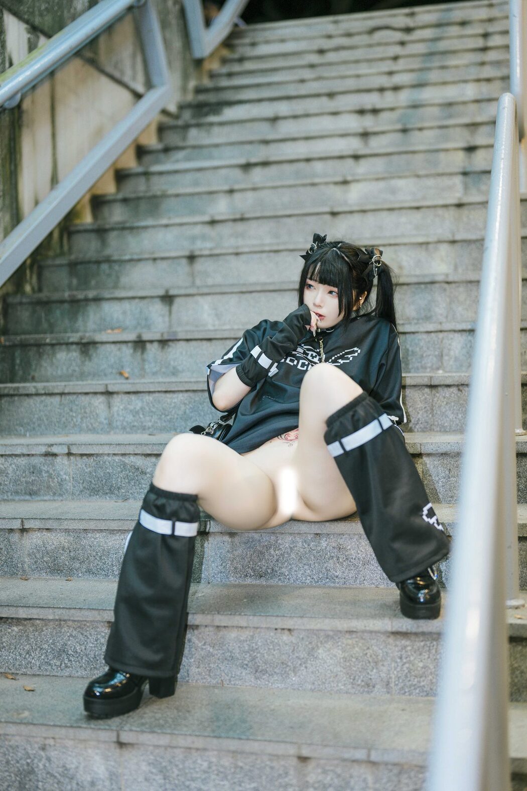 Coser@落落Raku – 城市女孩