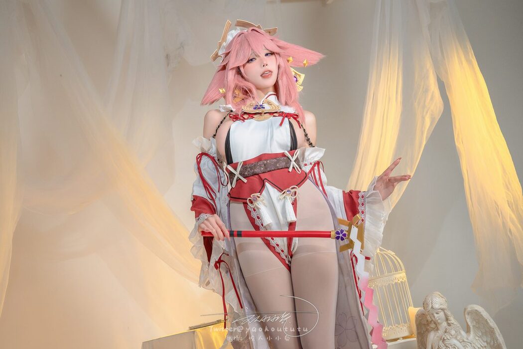 Coser@黏黏团子兔 – 春江水暖 神子贺岁