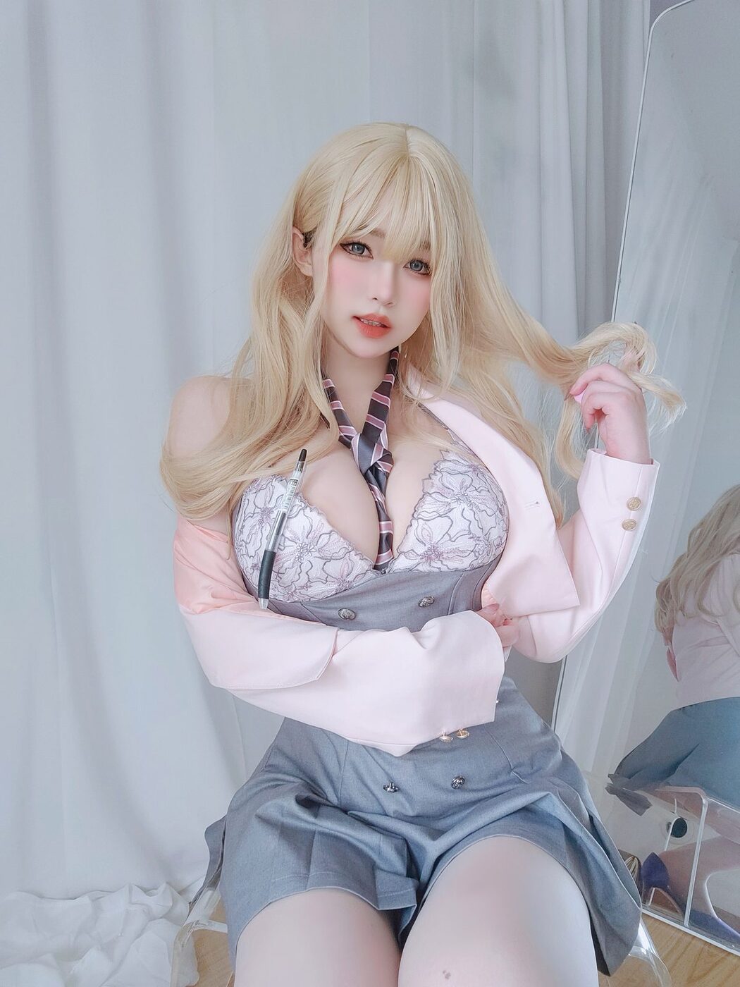 Coser@女主K – 催眠傲娇的前辈