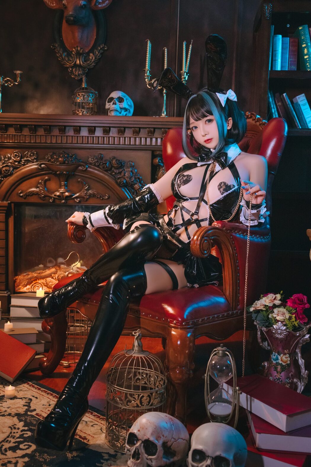 Coser@日奈娇 – 万圣恶魔皮衣