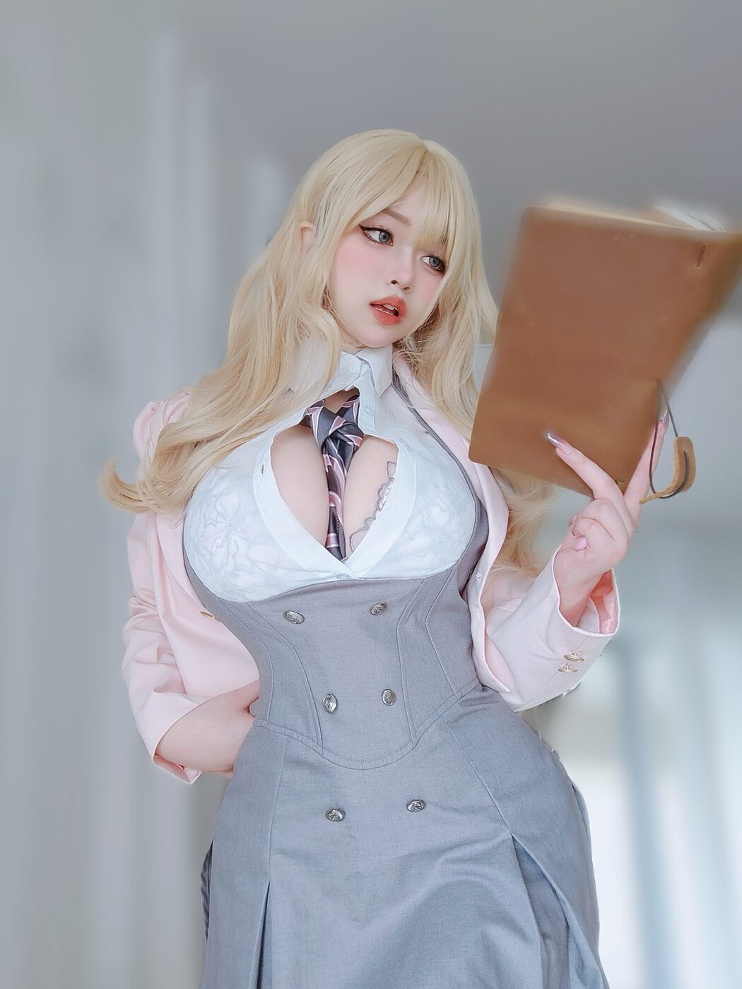 Coser@女主K – 催眠傲娇的前辈