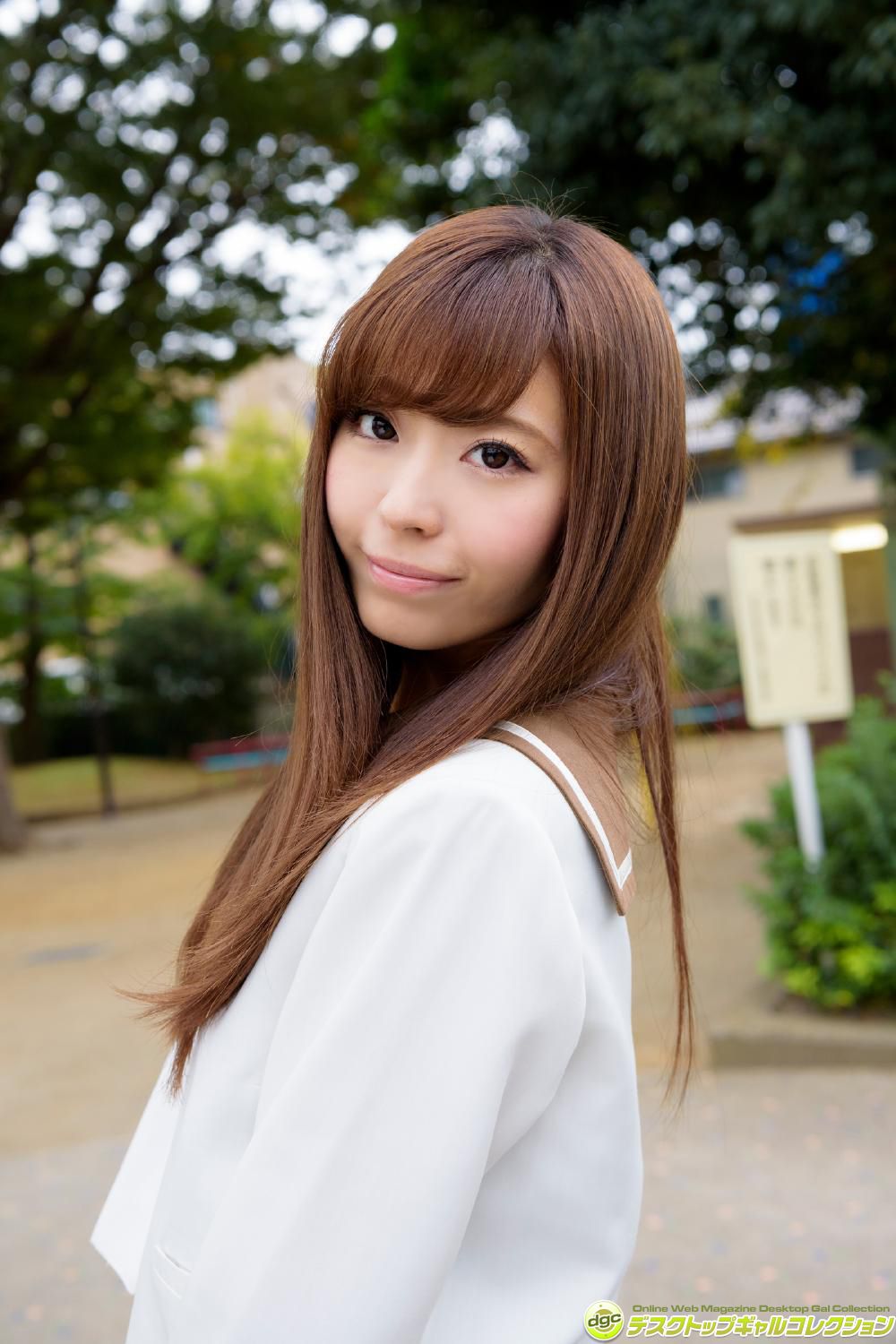 Yui Ko Hyuga "The New Star of グラビア界☆Looking forward to the appearance of a beautiful beauty in uniform" [DGC]