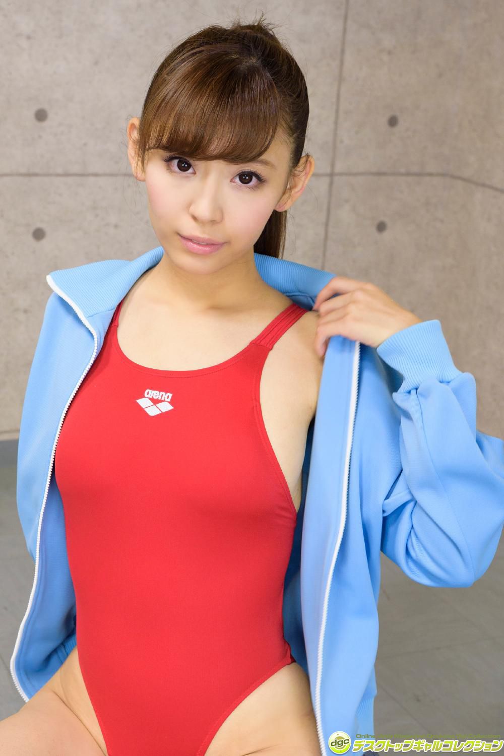 Yui Ko Hyuga "The New Star of グラビア界☆Looking forward to the appearance of a beautiful beauty in uniform" [DGC]