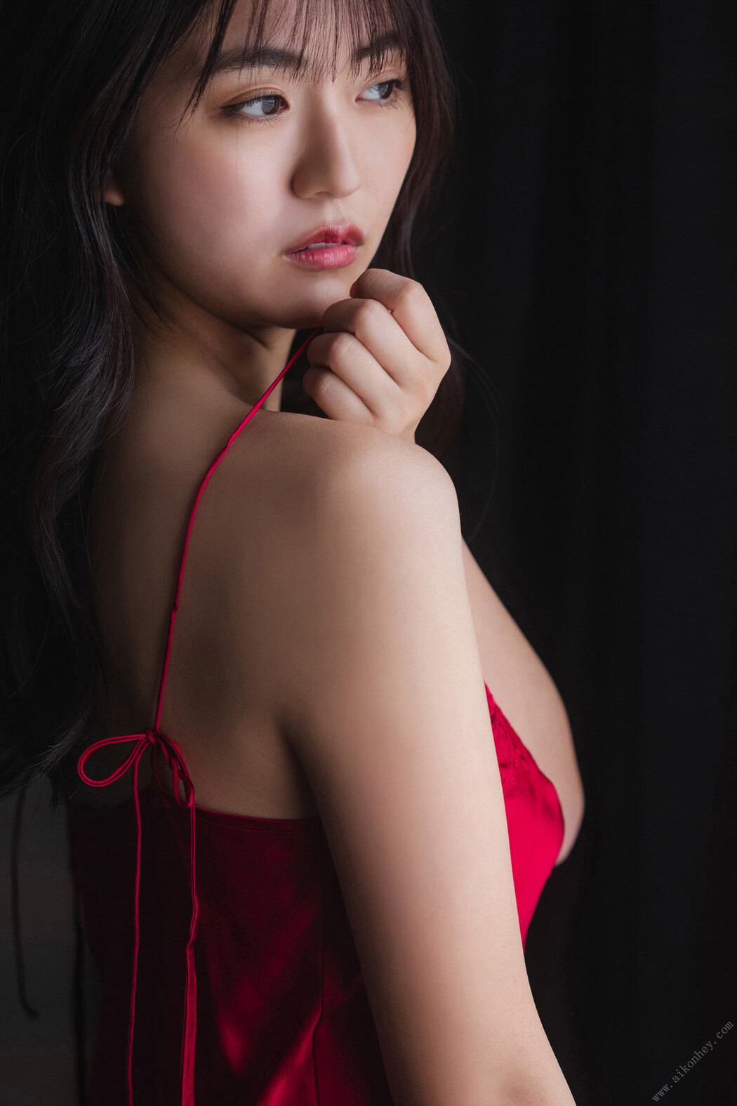 Runa Toyoda 豊田ルナ, ＦＲＩＤＡＹデジタル写真集 「オトナのスイートルーム」 Set.05 Cover Photo