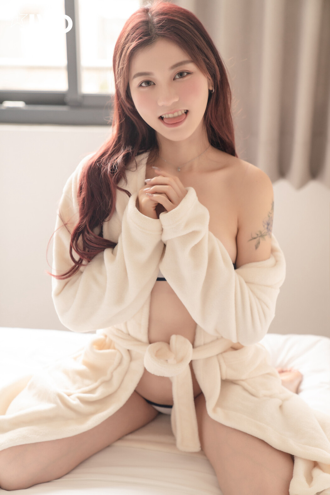 JVID精品 學妹生日帶她來個溫泉一日之旅,一起泡混湯看著她裸著身體讓人血脈噴張….想著晚上怎麼把她征服 Set.02