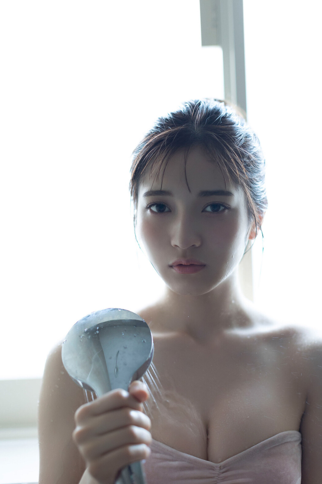 Nanako Kurosaki 黒嵜菜々子, ＦＲＩＤＡＹデジタル写真集 「少女卒業 Vol.1」 Set.01