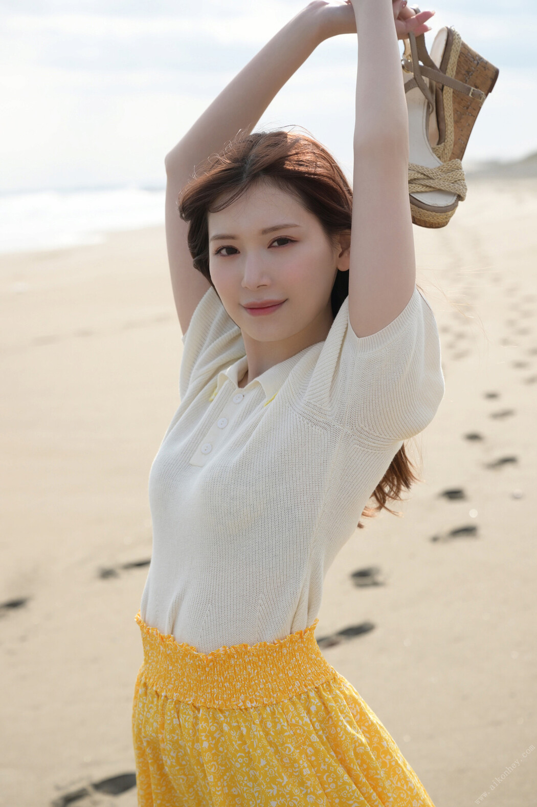 Tsumugi Akari 明里つむぎ, ＦＲＩＤＡＹデジタル写真集 「君とつむぐ夏 Vol.2」 Set.01