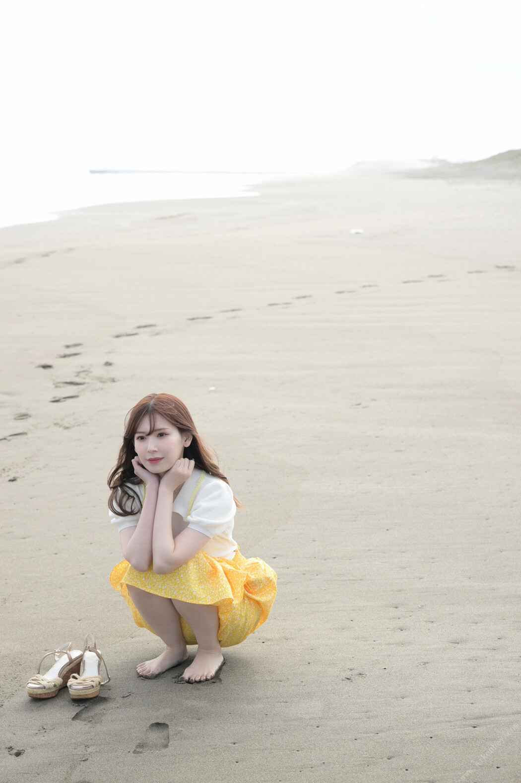 Tsumugi Akari 明里つむぎ, ＦＲＩＤＡＹデジタル写真集 「君とつむぐ夏 Vol.2」 Set.01