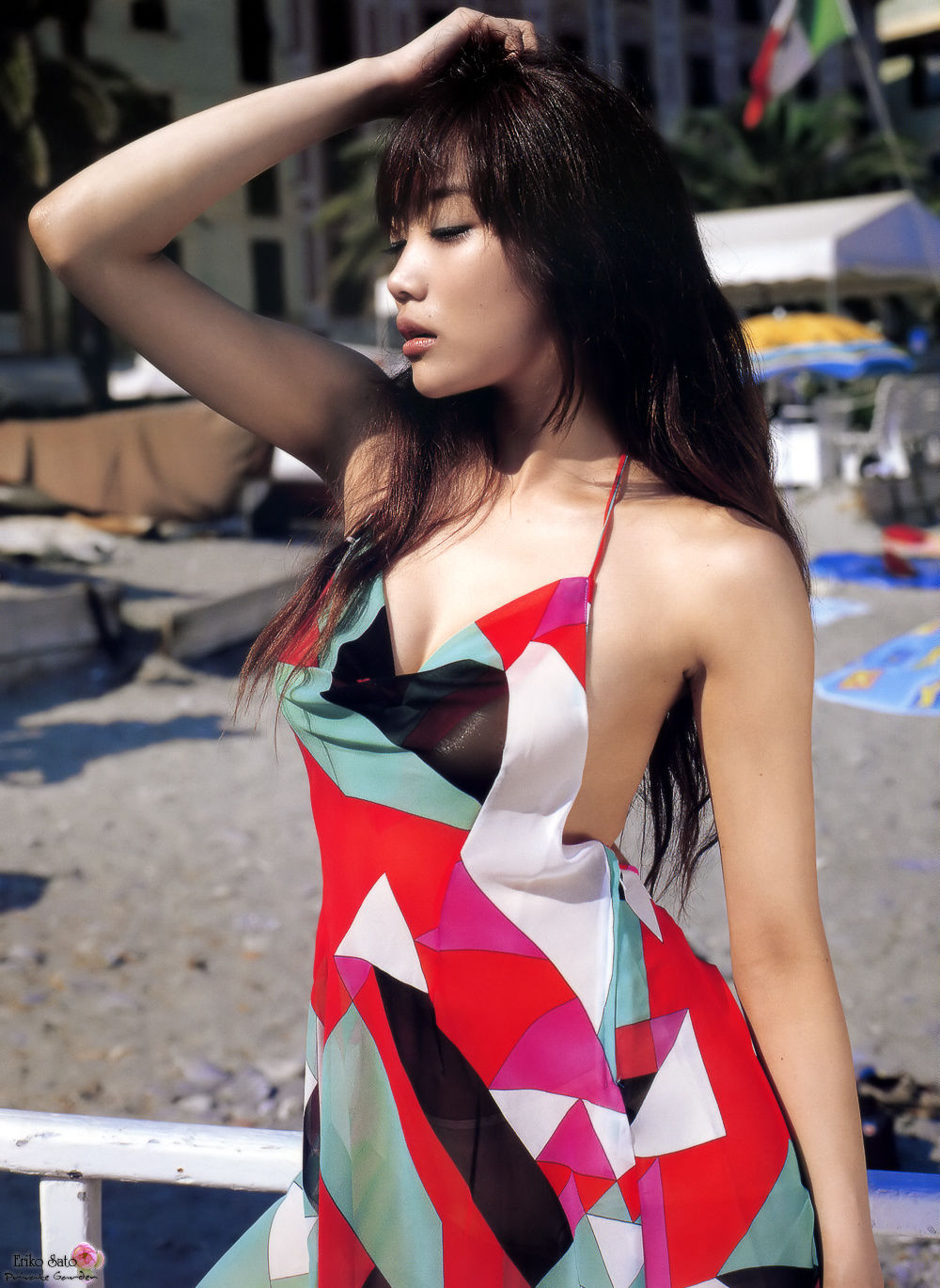 Eriko Sato "Perfectness" [PhotoBook]