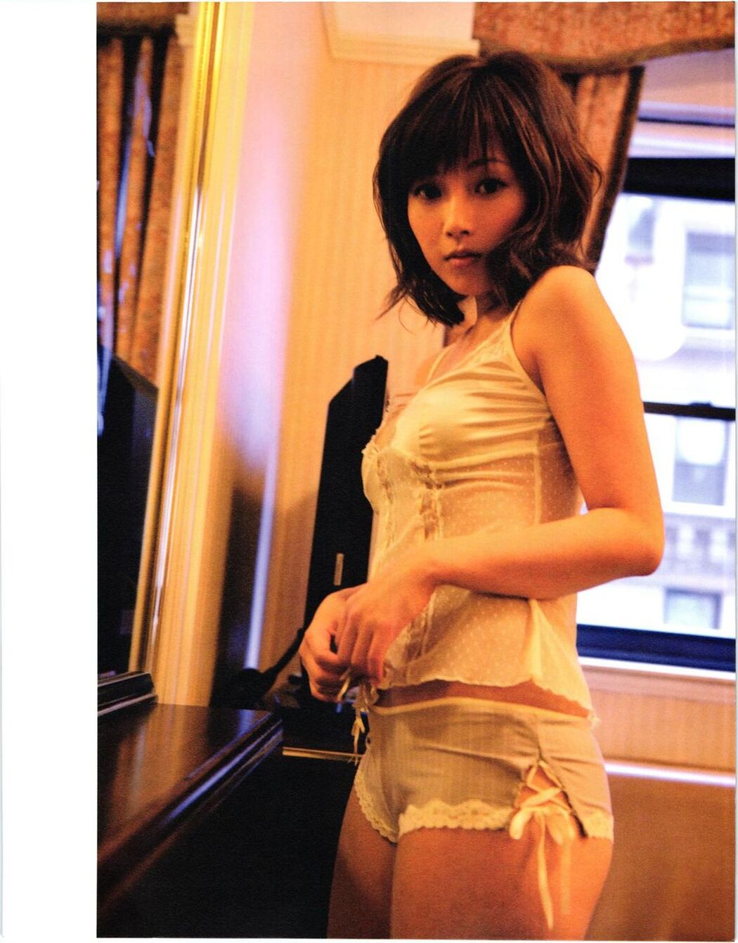 Natsumi Abe "Subway" [PhotoBook]