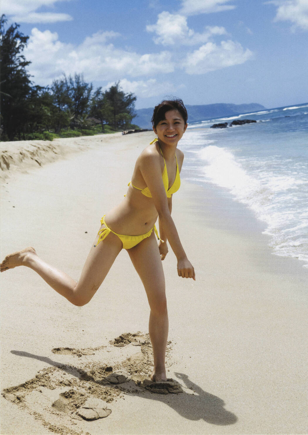 Mirei Hoshina "MIREI TOPIA" [PhotoBook]