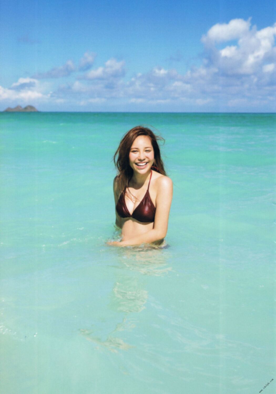 Tomomi Kasai "Burning" [PhotoBook]